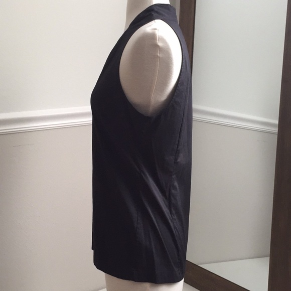 Ann Taylor V-Neck Button Up Tank - Picture 4 of 5